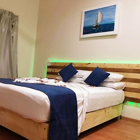 Fulidhoo La Perla Guest House Buitenkant foto